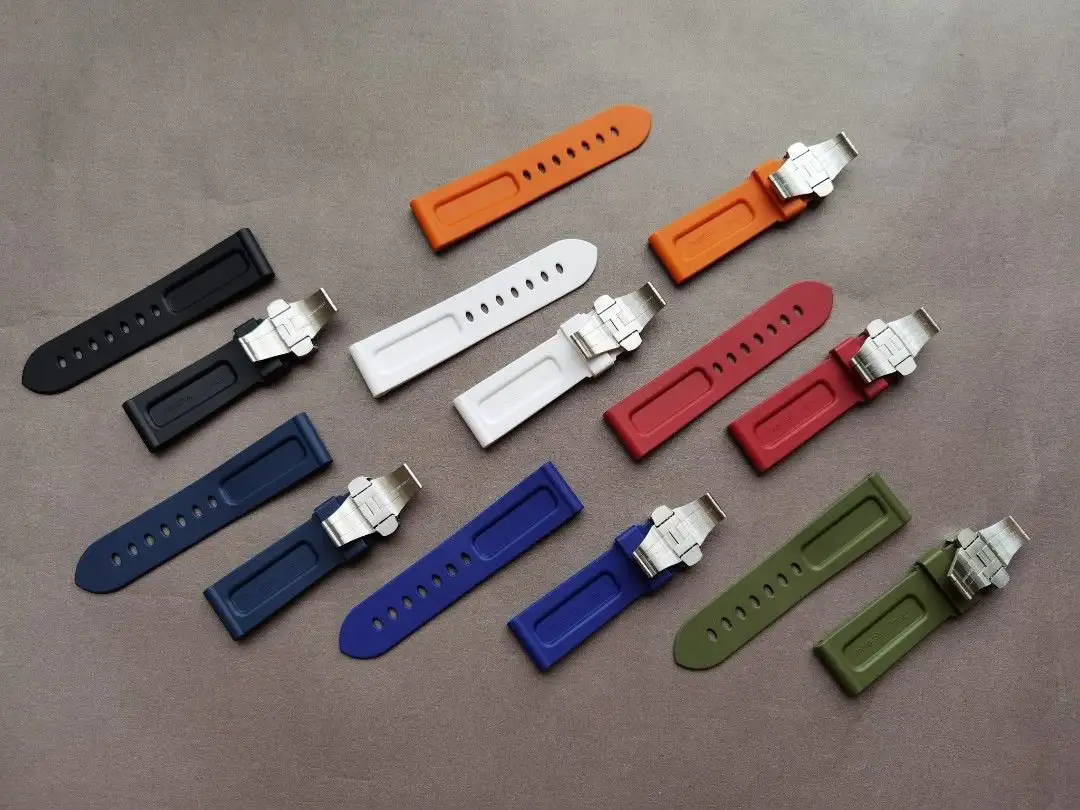 パネライ オフィチネ ウォッチ 22/24/26mm用ラバーバンド - TopStraps