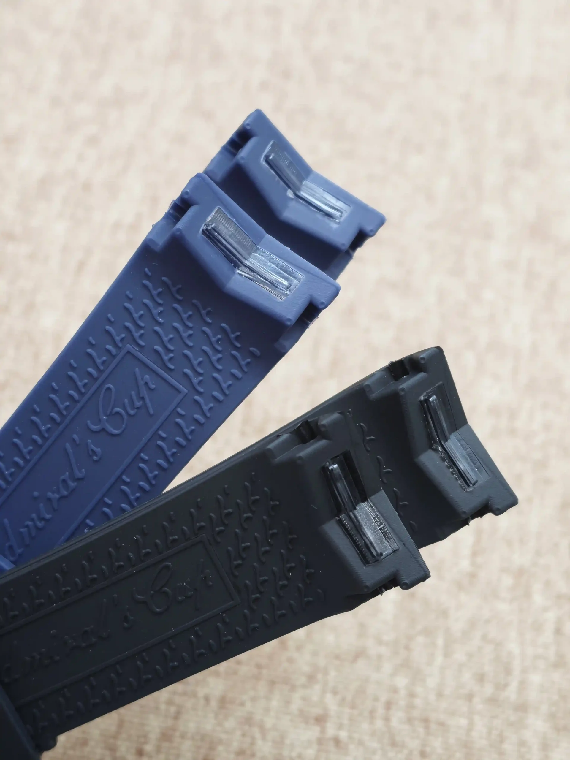 Резиновый ремешок для часов Corum Admiral's Cup – 22 мм - TopStraps