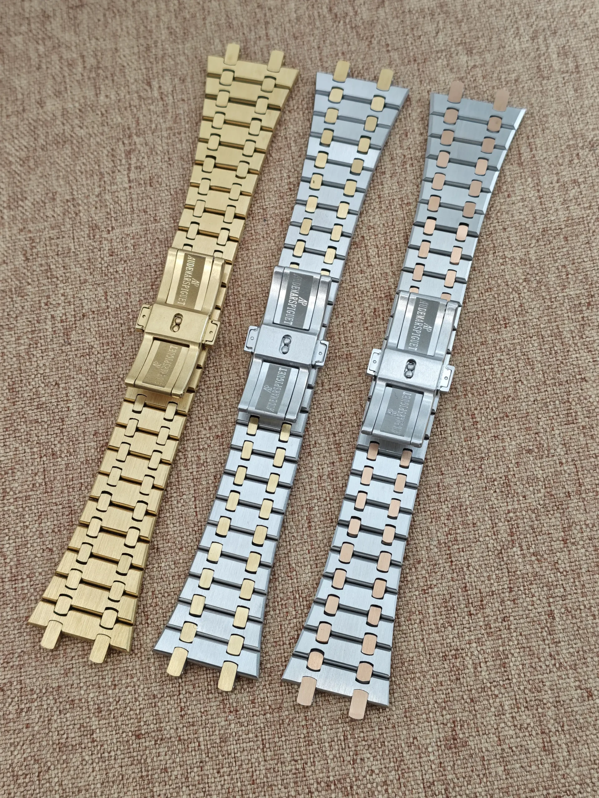 Bracelet for Audemars Piguet watches.