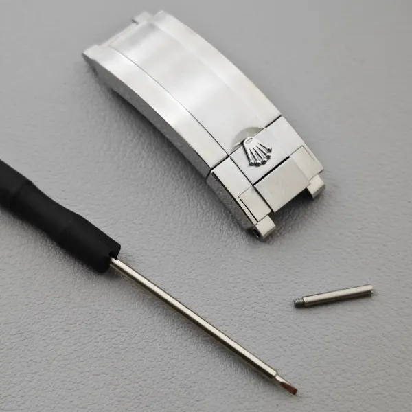 Glidelock buckle for Rolex watches.
