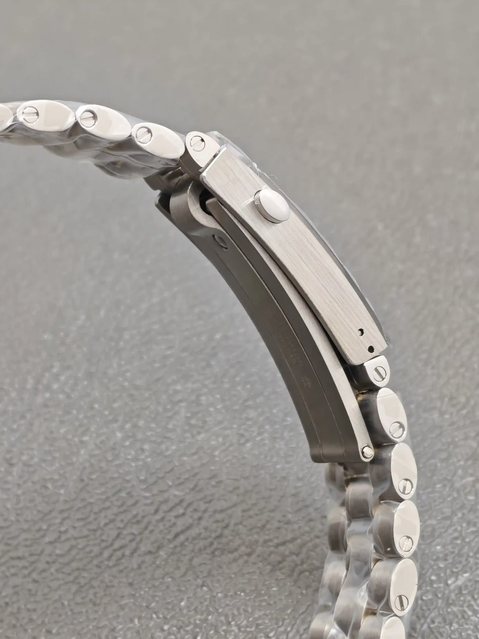 Stainless steel bracelet for the Omega Speedmaster Moonwatch Professional 3861 42mm, 20mm.